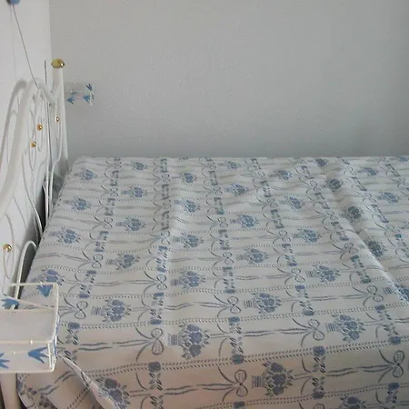 公寓 Avec Jardin Prive Et Acces Piscine - Fr-1-494-3